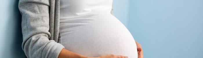 Jak dbać o siebie w kolejnych miesiącach ciąży po 40.? Jakie badania wykonać, aby mieć pewność, że urodzimy zdrowe dziecko po 40.?