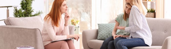 Depresja u nastolatków - pomoc psychologiczna.