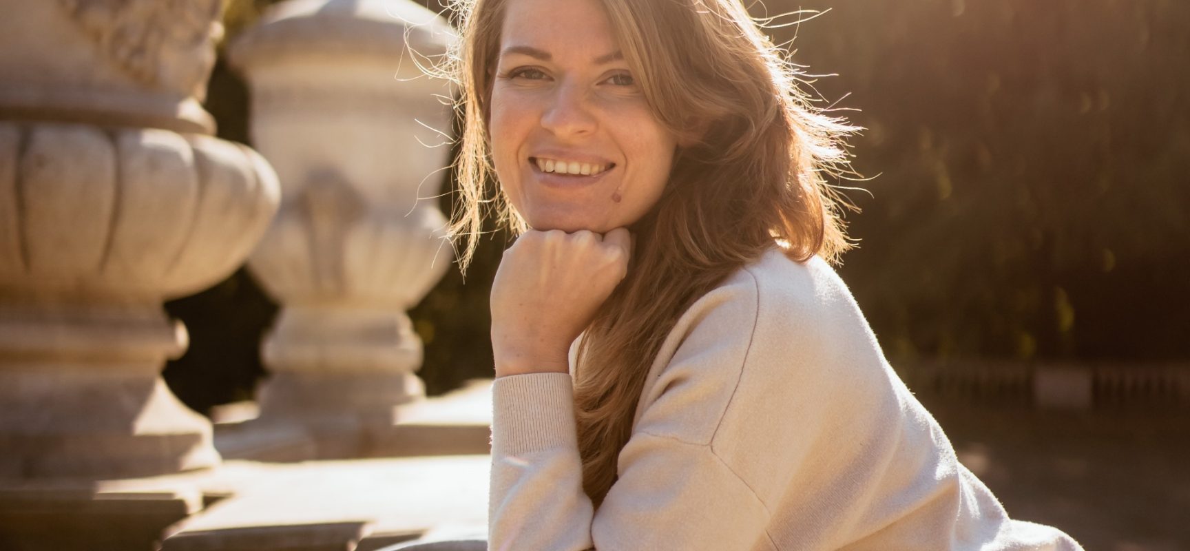 Kaja Bochniak - numerolożka praktykująca jogę.