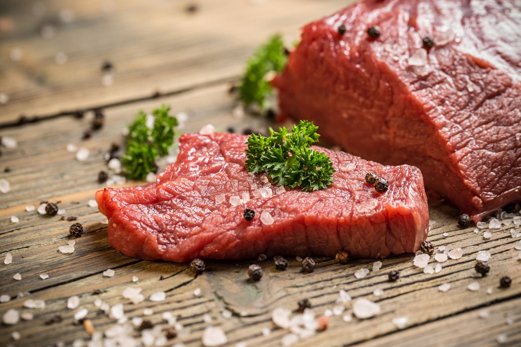 Kolagen w pożywieniu - mięso źródłem kolagenu.