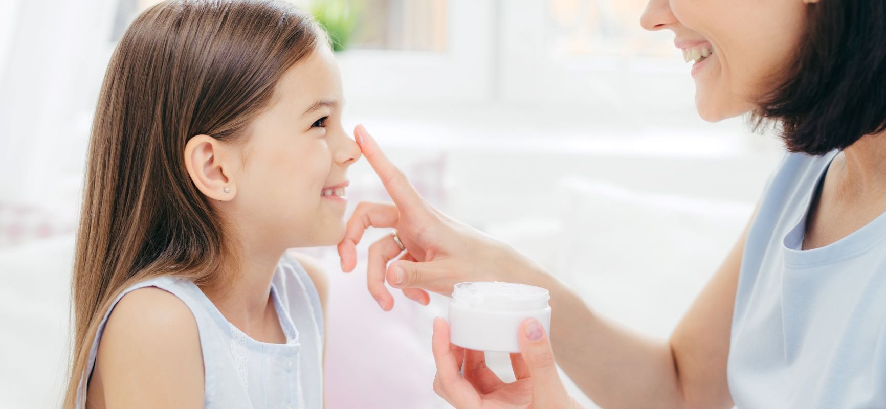 Jak wybrać bezpieczne kosmetyki dla dzieci?