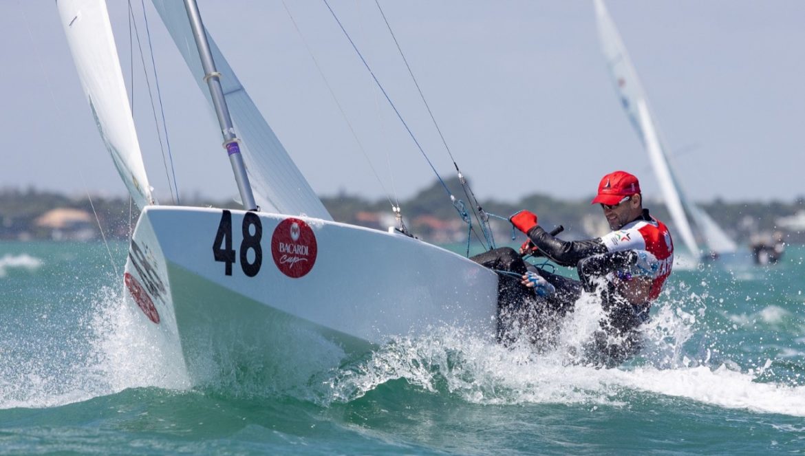 Mateusz Kusznierewicz o żeglarstwie, sporcie i szczęściu. Kusznierewicz na żaglówce.