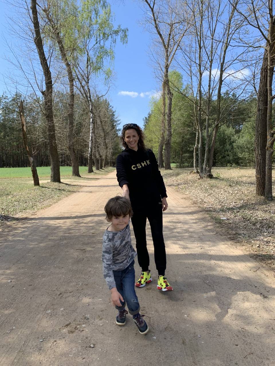 Monika Mrozowska z synkiem