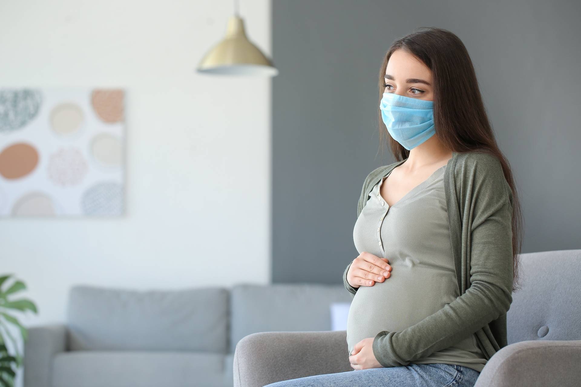 Poród w czasie epidemii koronawirusa - o czym musisz wiedzieć?